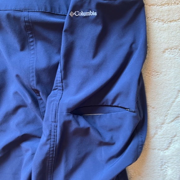 Columbia Blue Apparel with Drawstring - Picture 4 of 7